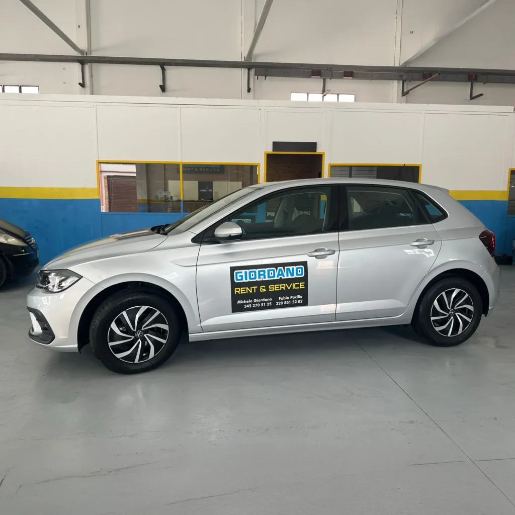 Volkswagen Polo giordano rent 2
