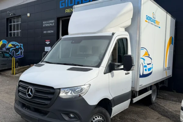 Mercedes-Benz Sprinter