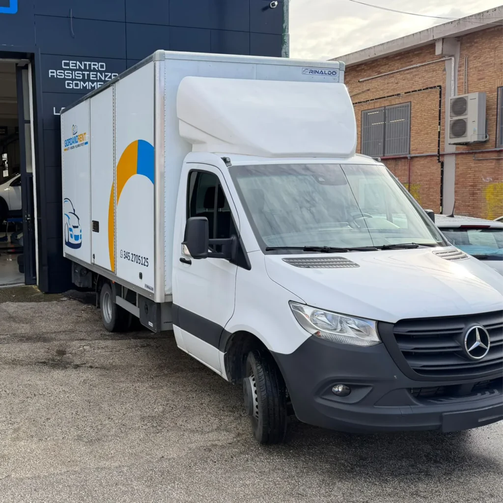 mercedes sprinter giordano rent 2